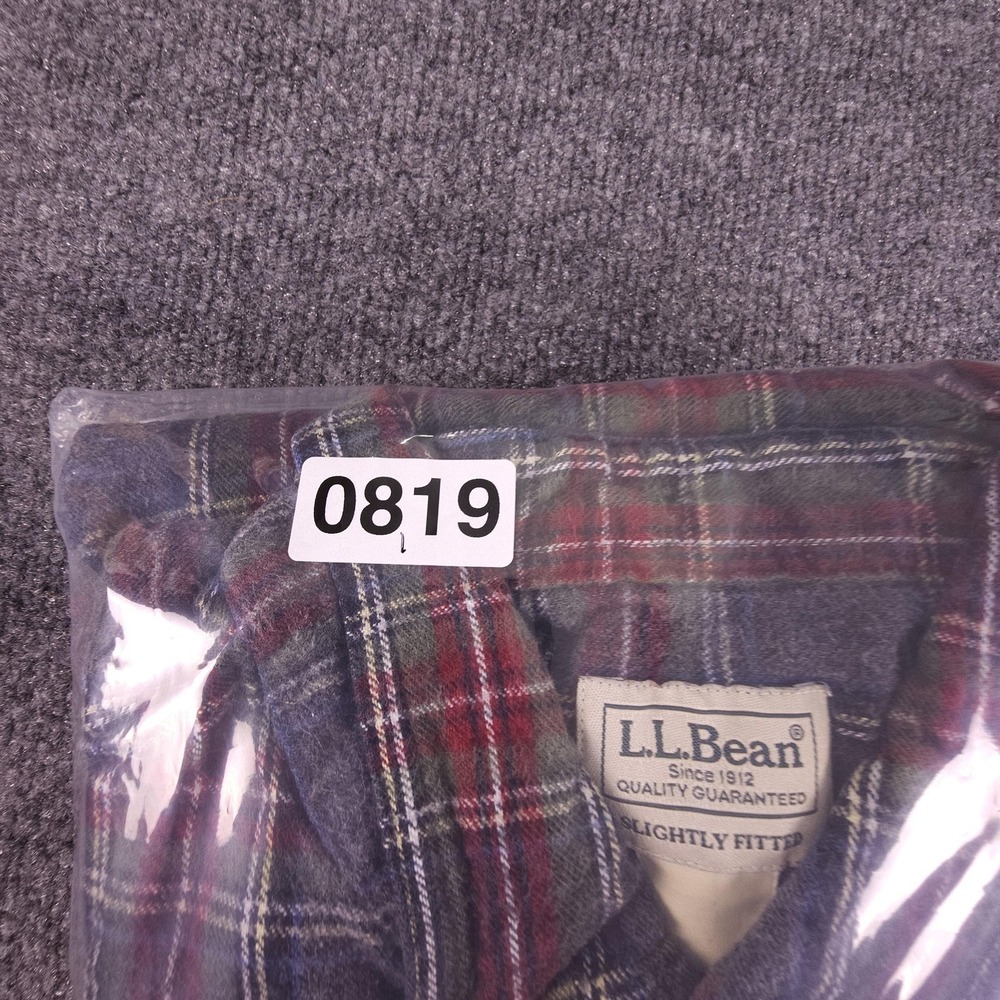 L.L.Bean Flannel Shirt Mens Large Gray Red Plaid Slightly Fitted Button Front - Picture 8 of 8